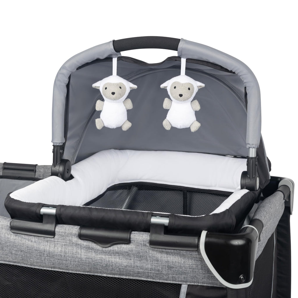Playard, Bassinet & Storage R354