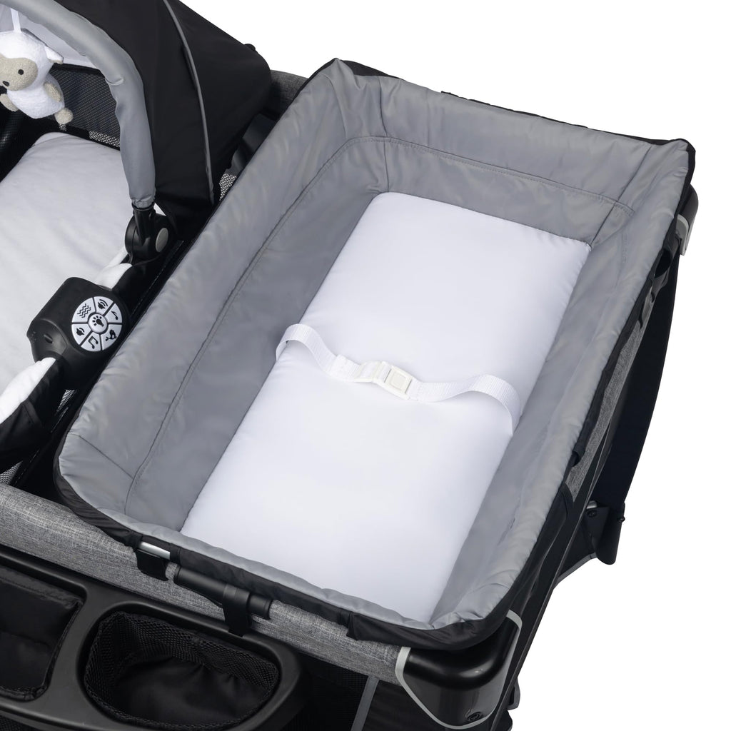 Playard, Bassinet & Storage R354