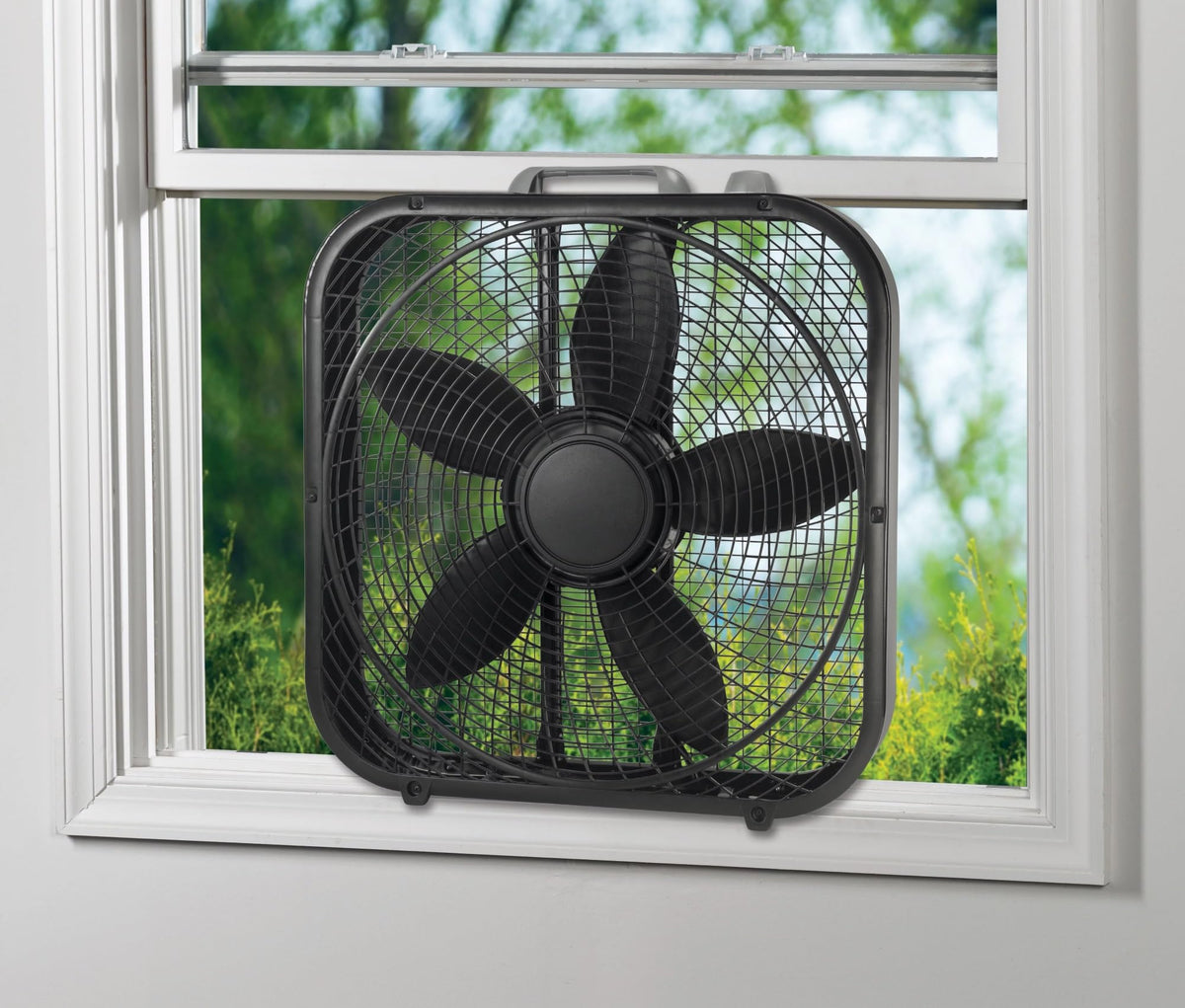 20" Weather Resistant Box Fan with 3-Speeds I86348